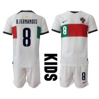 Portugal Bruno Fernandes #8 Fußballbekleidung Auswärtstrikot Kinder WM 2022 Kurzarm (+ kurze hosen)